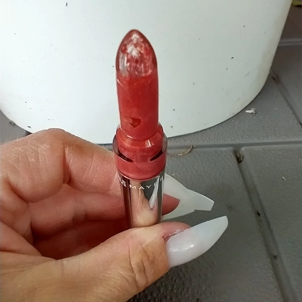 Women's Maybelline shine seduction glossy lipcolor